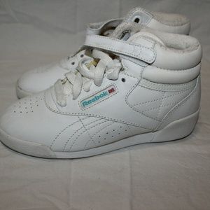 🗯White Reebok Classic High-tops